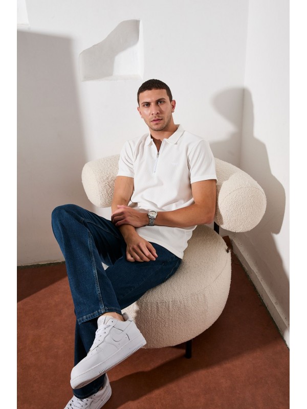 Beyaz Polo Yaka Tişört